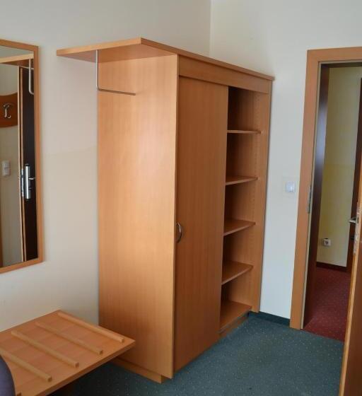 Standard Enkeltværelse m. Balkon, Gasthof S'schatzkastl