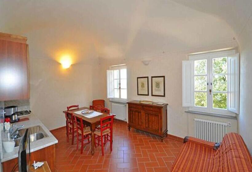 شقة غرفة واحدة ذات إطلالة, Relais Villa Sensano