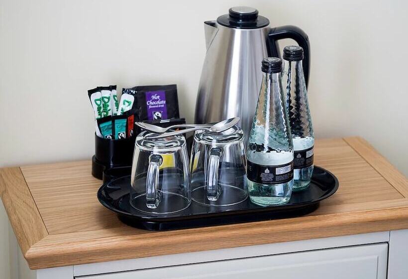 חדר סטנדרט, The Stanwick