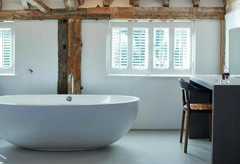 スタンダードルーム, Tuddenham Mill Luxury