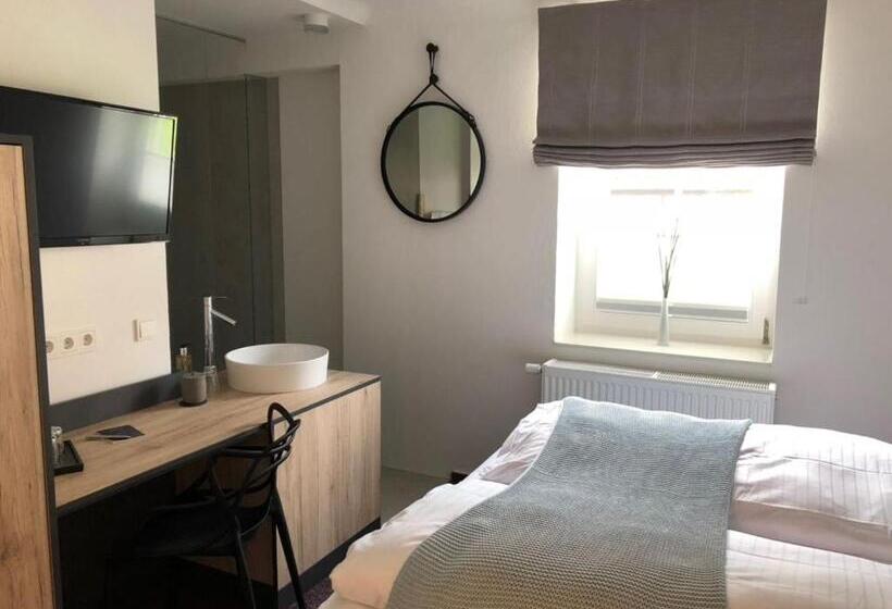 חדר סטנדרט, Weinhaus Fries