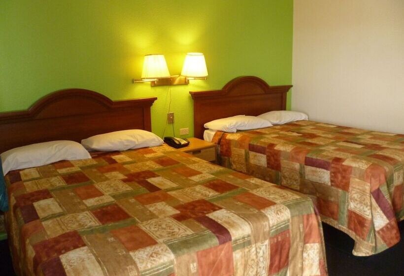 غرفه قياسيه سريرين مزدوجين, La Motel