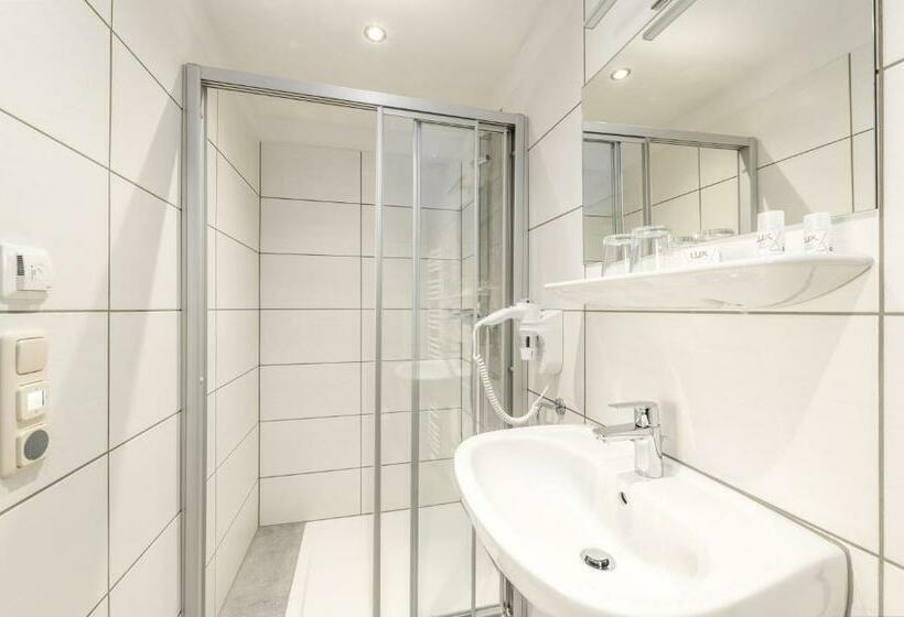 Семейный Номер, Panoramahotel Stocker