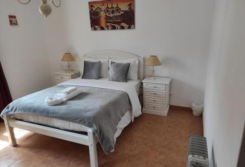 Номер Стандарт, Al Casa Das Andorinhas
