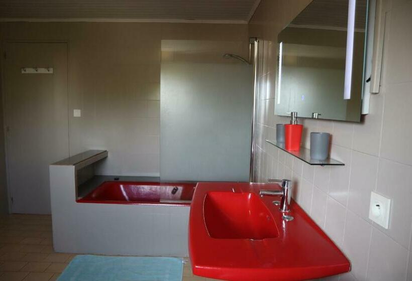 Номер Стандарт, Domaine Des Tilleuls