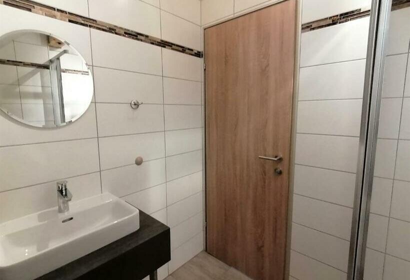 شقة غرفة واحدة, Gasthof Seeblick