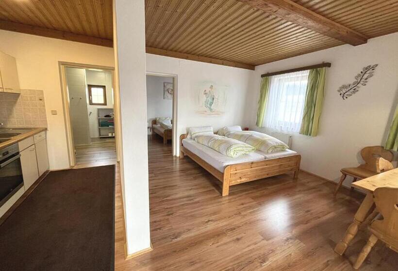 شقة غرفة واحدة, Gasthof Seeblick