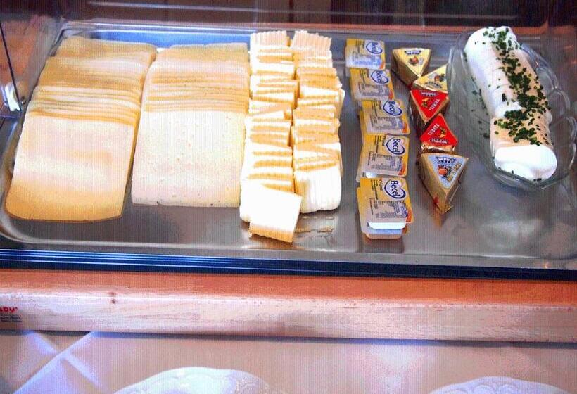 غرفة قياسية مزوَّدة بشُرفة, Gasthof Zur Donaubrücke