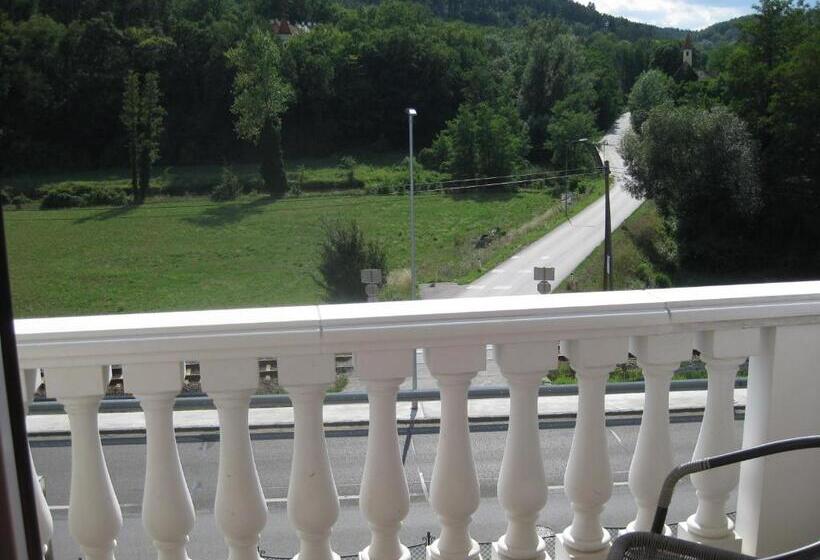 Huoneisto 1 Makuuhuone, Kamptalschlössl