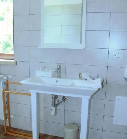 マウンテンビュースタンダードルーム, La Cascina Del Viaggiatore