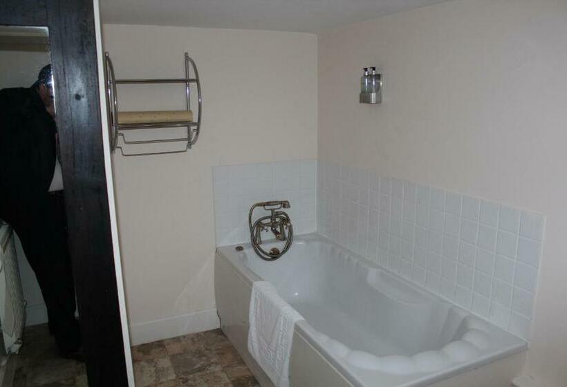 スタンダードルーム, The Dove Inn