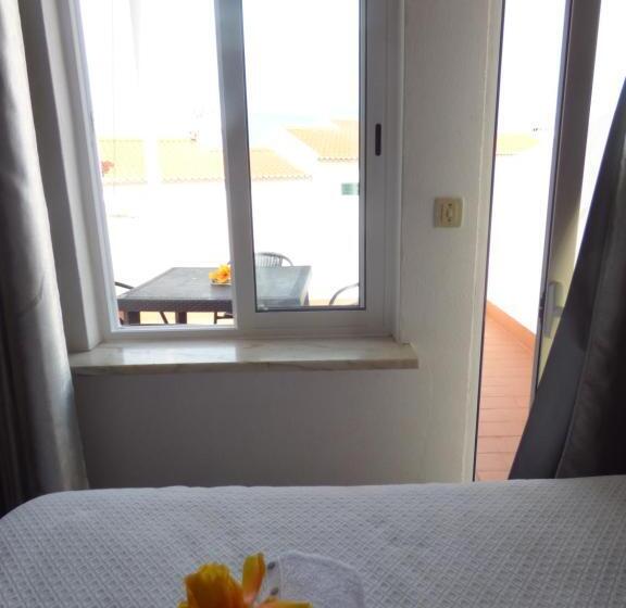 스탠다드 트리플 룸, Vicentina Rooms By Casas Do Alentejo