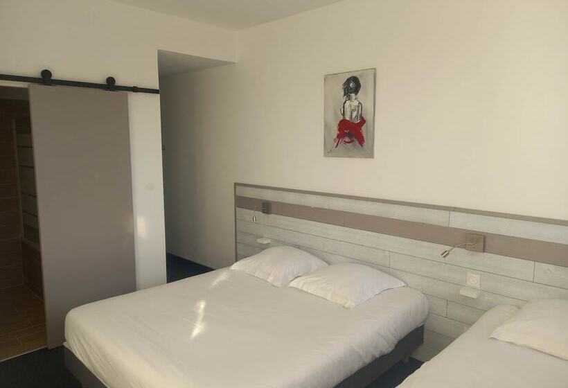 家庭间, Akena Le Touquetcamiers