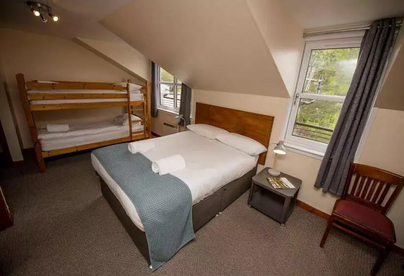 Standard Neljän Hengen Huone, Bank Street Lodge