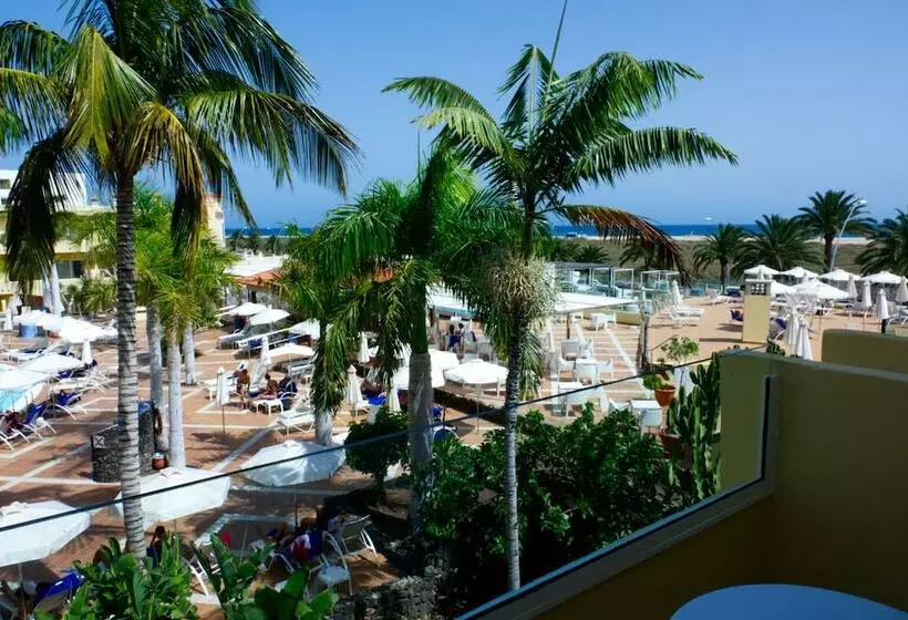 اتاق اساندارد با چشم‌انداز جانبی به دریا, Buganvilla Hotel & Spa