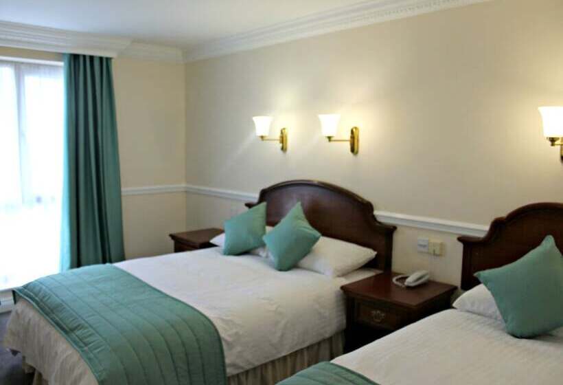 스탠다드 룸, Central Hotel Donegal