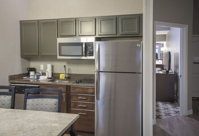 سوییت, Hampton Inn & Suites New Orleansconvention Center