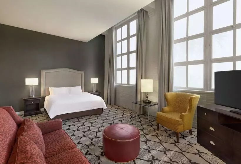 استودیو استاندارد با تخت کینگ, Hampton Inn & Suites New Orleansconvention Center