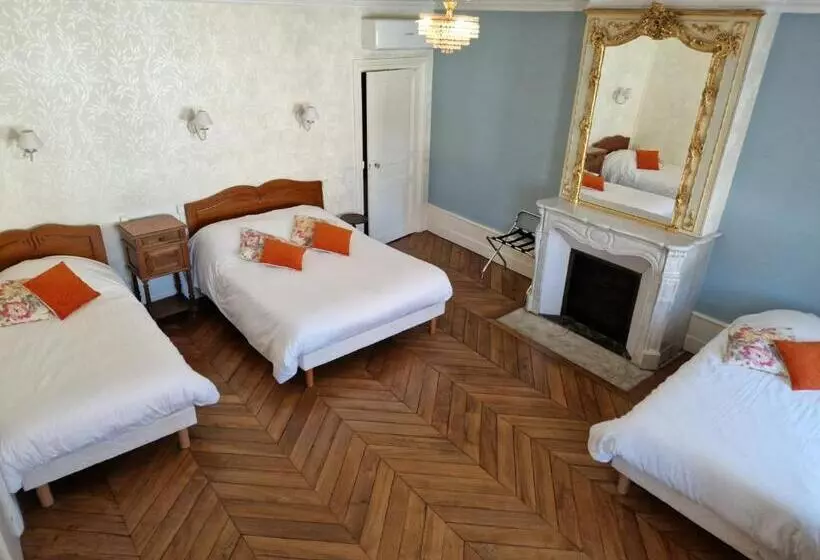 スーペリアの４人部屋, Hôtel De La Ferté