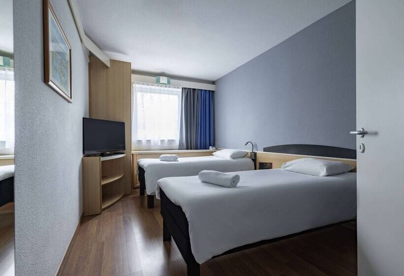 חדר סטנדרט, Ibis Poznan Stare Miasto