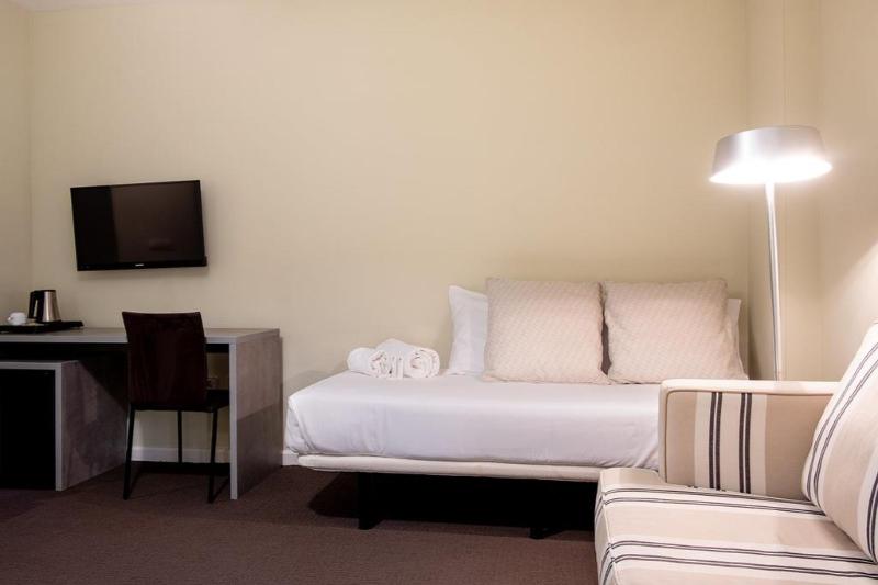 スタンダードトリプルルーム, Ikonik Plaza Mercado