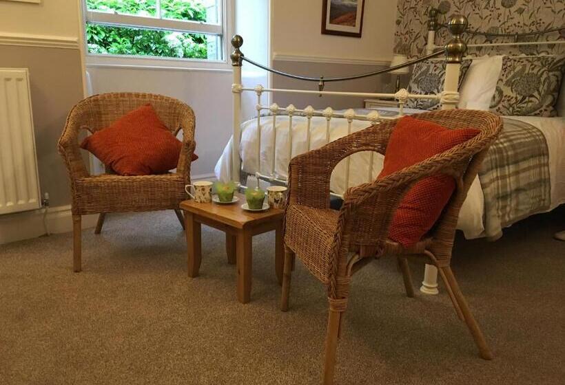 Классический Номер, Ivythwaite Lodge Guest House