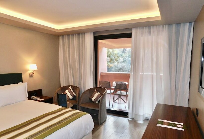 חדר דלוקס נוף לגינה, Kenzi Rose Garden