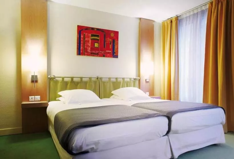 スタンダードトリプルルーム, New Hotel Opéra