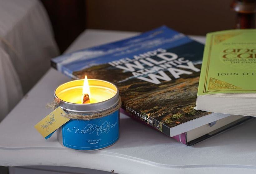 Номер Стандарт Трехместный, Hylands Burren