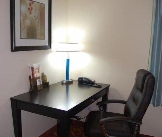 غرفه قياسيه سريرين مزدوجين, Lux Hotel & Spa, Trademark Collection By Wyndham