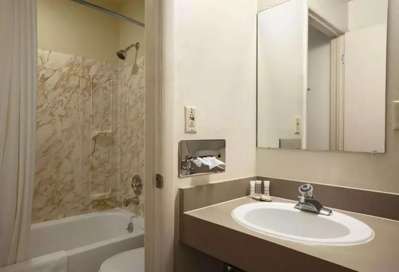 デラックスルーム, Super 8 By Wyndham Idaho Falls