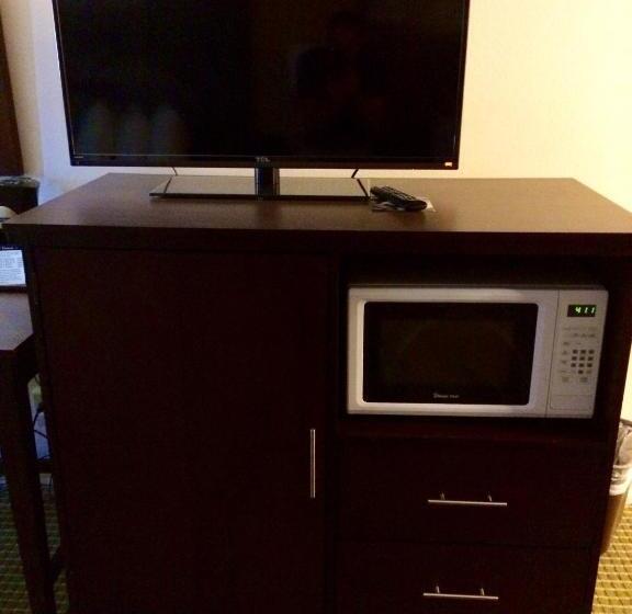 חדר סטנדרט מותאם לאדם עם מוגבלויות, Super 8 By Wyndham Idaho Falls