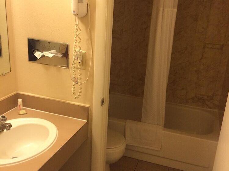 חדר סטנדרט, Super 8 By Wyndham Idaho Falls