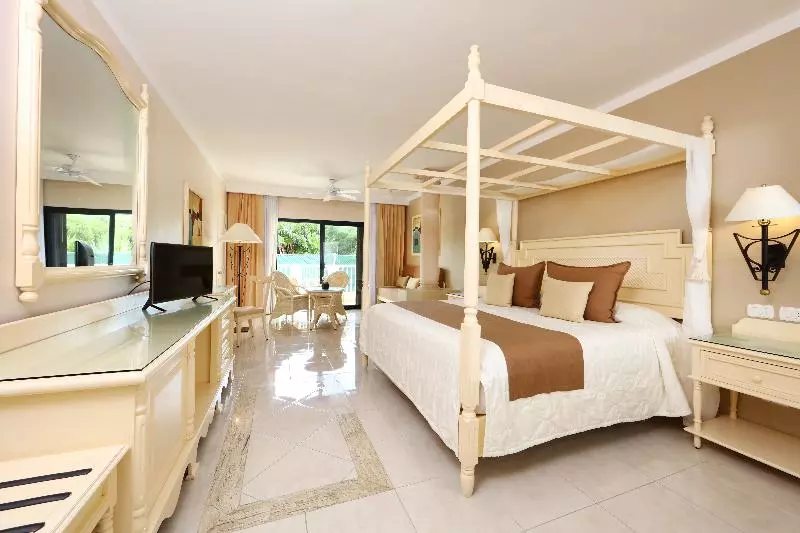 سوییت جونیور لوکس, Bahia Principe Explore Akumal - All Inclusive