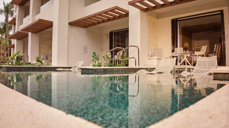デラックスジュニアスイート, Bahia Principe Luxury Akumal - All Inclusive