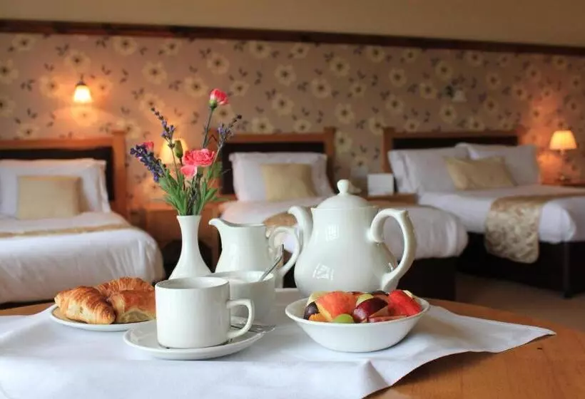 Perhehuone, Silver Tassie Hotel & Spa