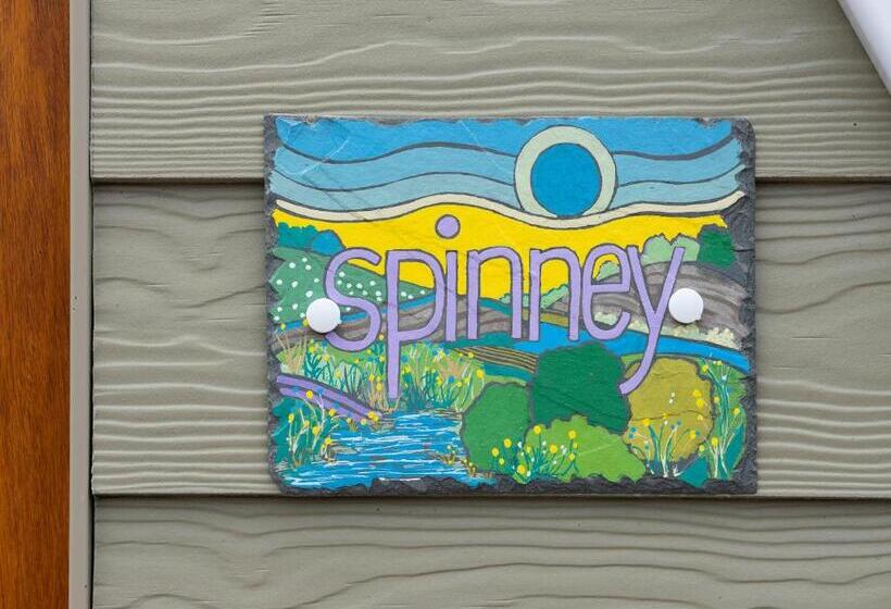 غرفة قياسية, The Poltimore Inn