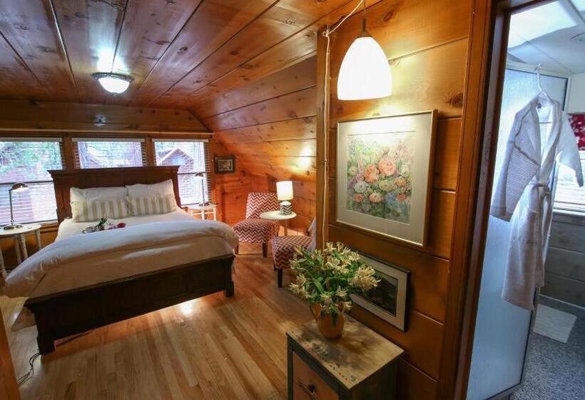 스위트, Elliott House Boutique Inn