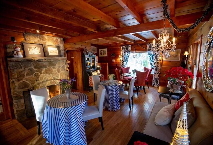 Люкс, Elliott House Boutique Inn