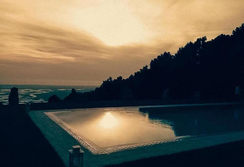 غرفة قياسية مطلّة علي البحر, Holiday Prato Verde