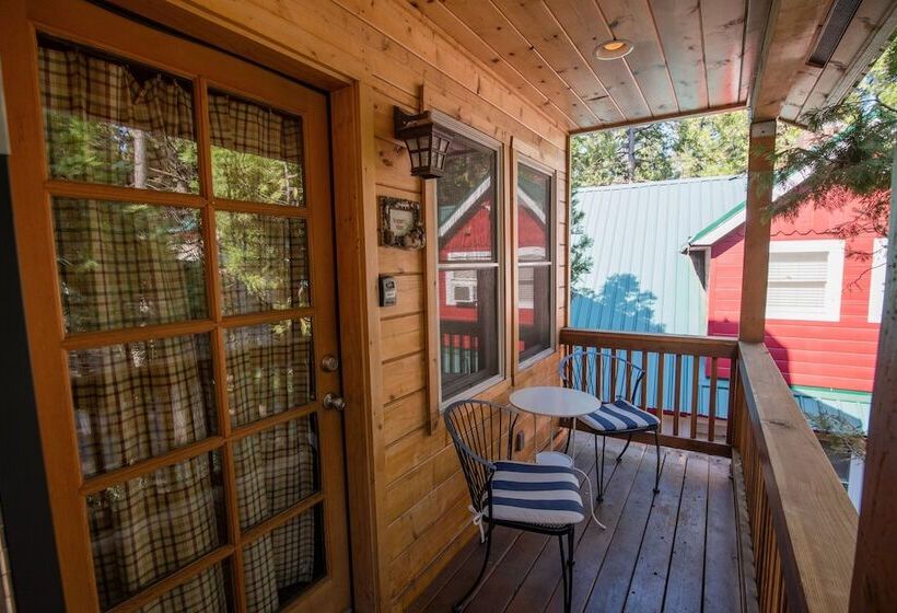 Люкс, Elliott House Boutique Inn