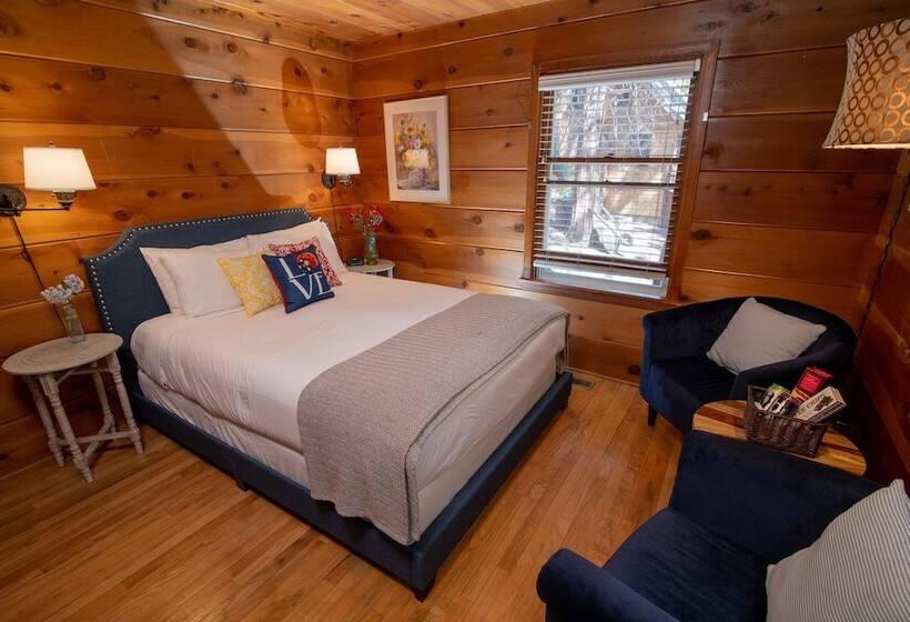 Люкс, Elliott House Boutique Inn