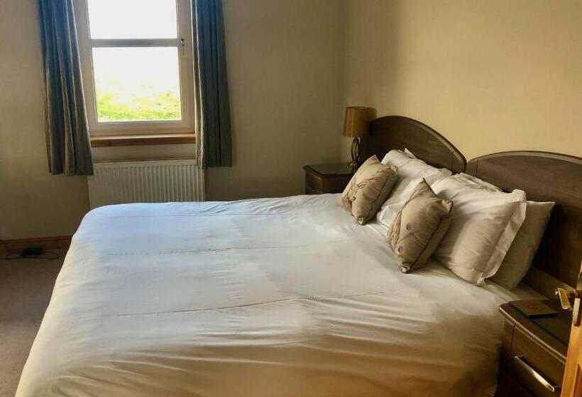 Standard Room Sea View, Corsewall Lighthouse