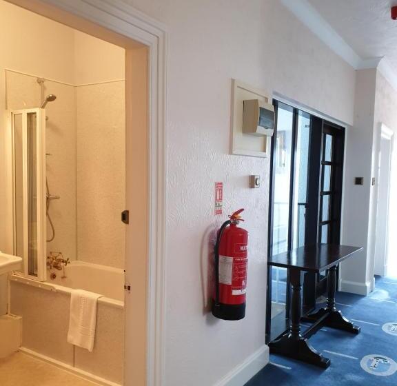 Basic Room, Corsewall Lighthouse