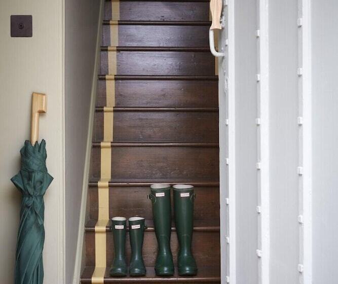 패밀리 스위트, Endsleigh