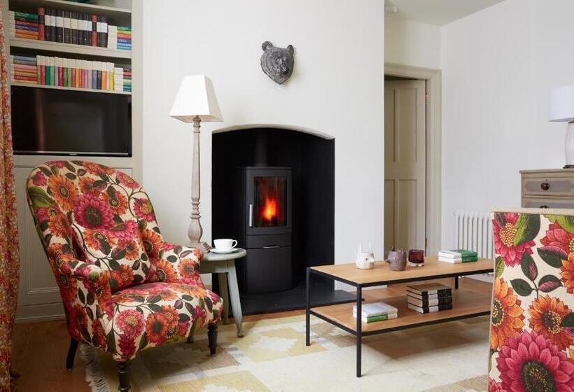 패밀리 스위트, Endsleigh