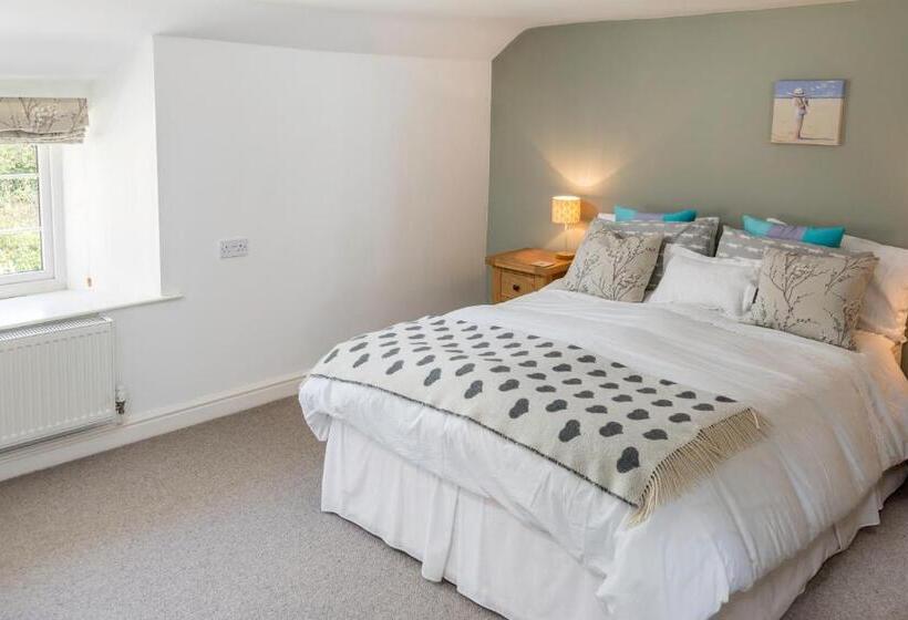 סוויטה דלוקס, The Old Nurseries B & B