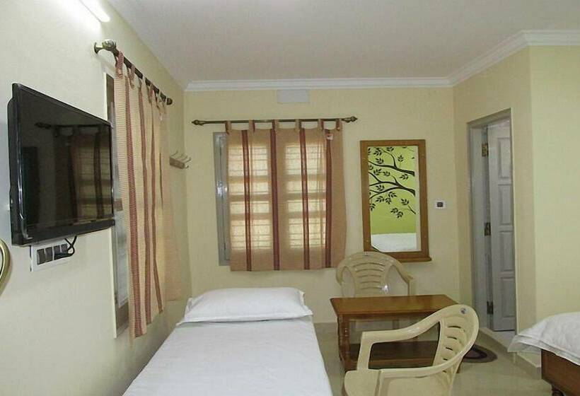 Номер Базовый Двуспальная Кровать, Pujitha Residency