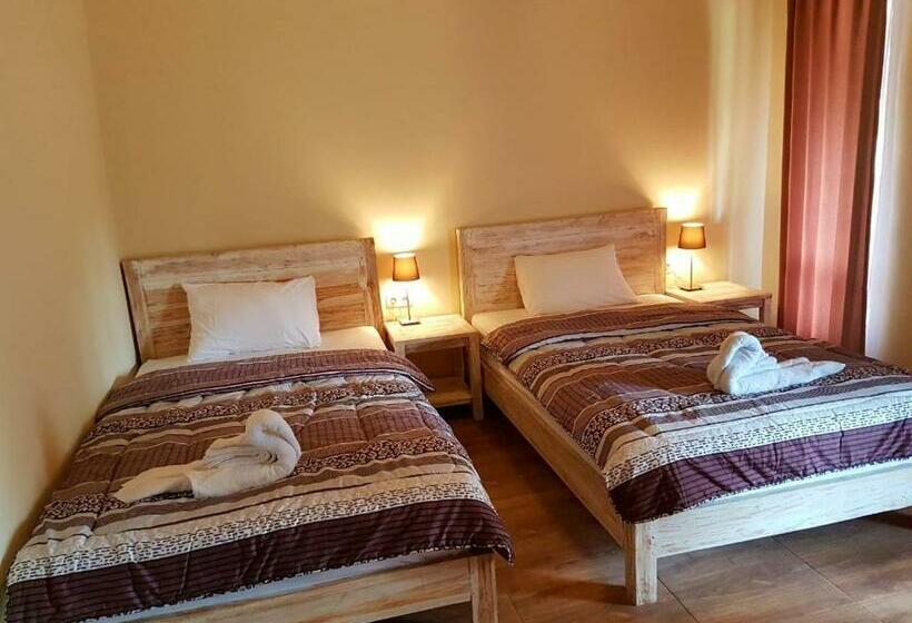 סוויטה, Buana Ecofarm Ecolodge