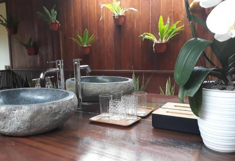 סוויטה משפחתית, Buana Ecofarm Ecolodge